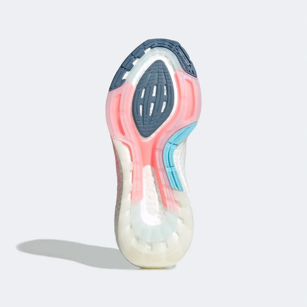 [NEW] Women's adidas UltraBoost 22 Shoes GX5929‎